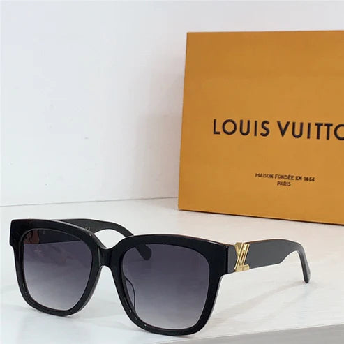 Louis Vuitton Z2120E LV-GO14 Square Sunglasses  ✨