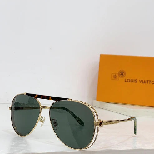 Louis Vuitton Z421W Lens Checkmate Sunglasses ✨