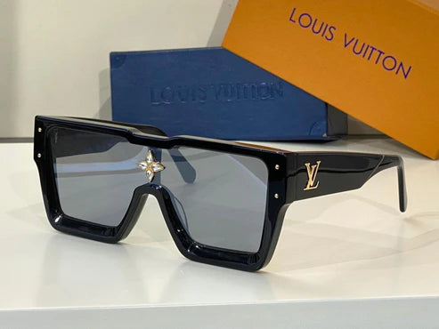 Louis Vuitton Limited Edition CYCLONE Sunglasses ✨