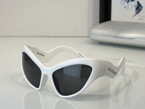 BALENCIAGA BB 0319S Hamptons Injected acetate Sunglasses 👽