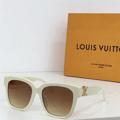 Louis Vuitton Z2120E LV-GO14 Square Sunglasses  ✨