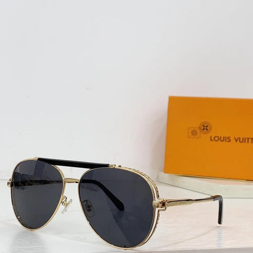 Louis Vuitton Z421W Lens Checkmate Sunglasses ✨