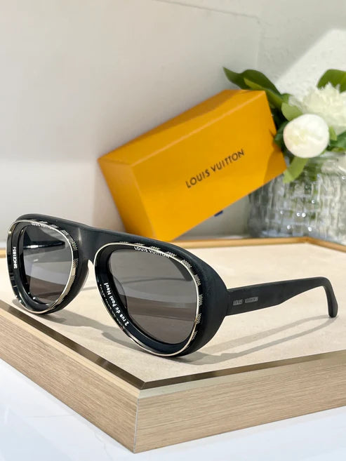 Z2445U Louis Vuitton Super Vision Pilot Sunglasses