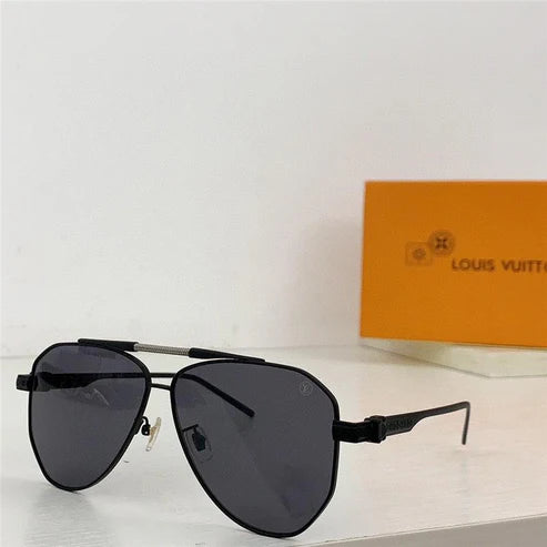 Louis Vuitton Men's Sunglasses Z1205E✨