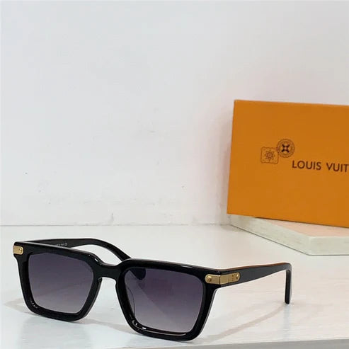 Louis Vuitton LV Signature Z1974U LV Signature Square Sunglasses✨