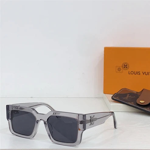 Louis Vuitton Z1579E LV Clash Square Sunglasses