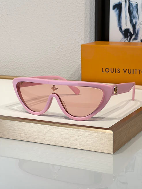 Louis Vuitton LV Split Cat Eye Sunglasses Z2179U✨