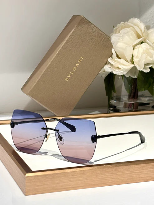 Bvlgari BV 40030 Serpenti Oversized Rimless Irregular Sunglasses ✨