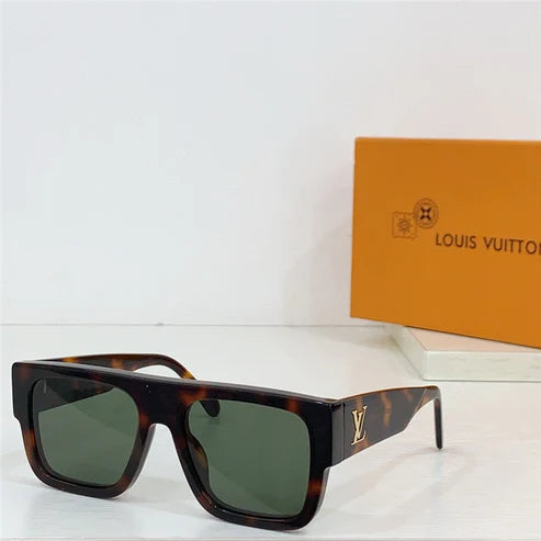 Louis Vuitton New LV Clash Square Large Z2180W Sunglasses ✨