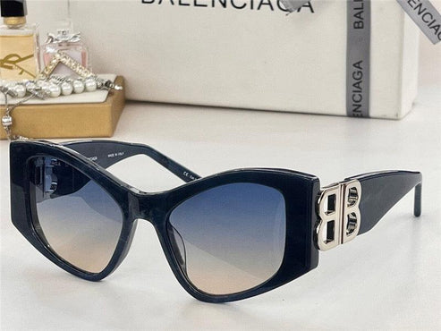 Balenciaga Eyewear Dynasty D-frame sunglasses ✨