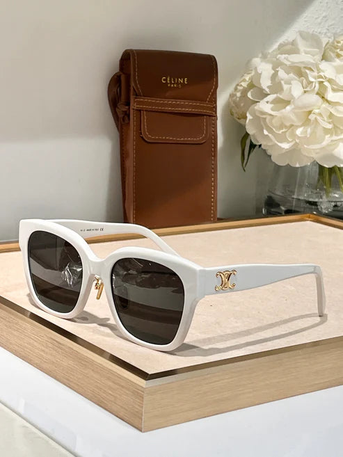 Celine TRIOMPHE CL 40222 F 74S Square Sunglasses ✨