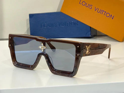 Louis Vuitton Limited Edition CYCLONE Sunglasses ✨