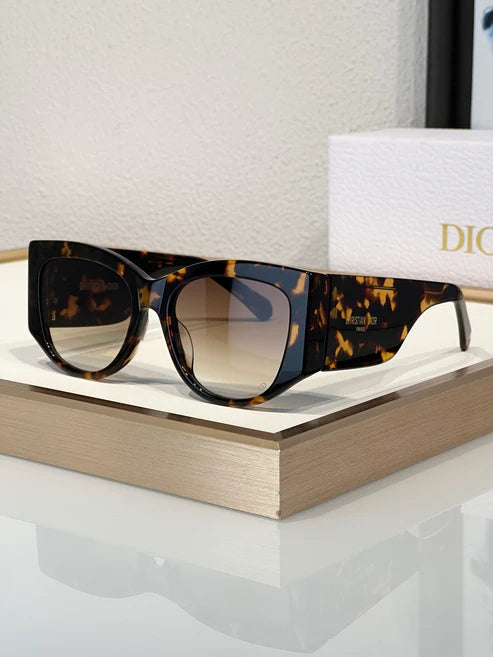 Christian Dior DiorNuit S1I Square Sunglasses ✨