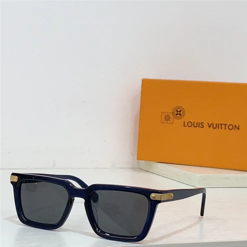 Louis Vuitton LV Signature Z1974U LV Signature Square Sunglasses✨