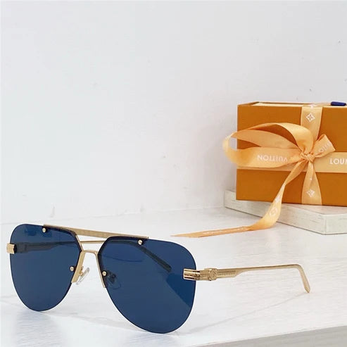 Louis Vuitton Z1261E LV Ash Sunglasses ✨