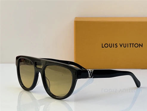 Louis Vuitton Z2061W LV Sleek Round Sunglasses ✨